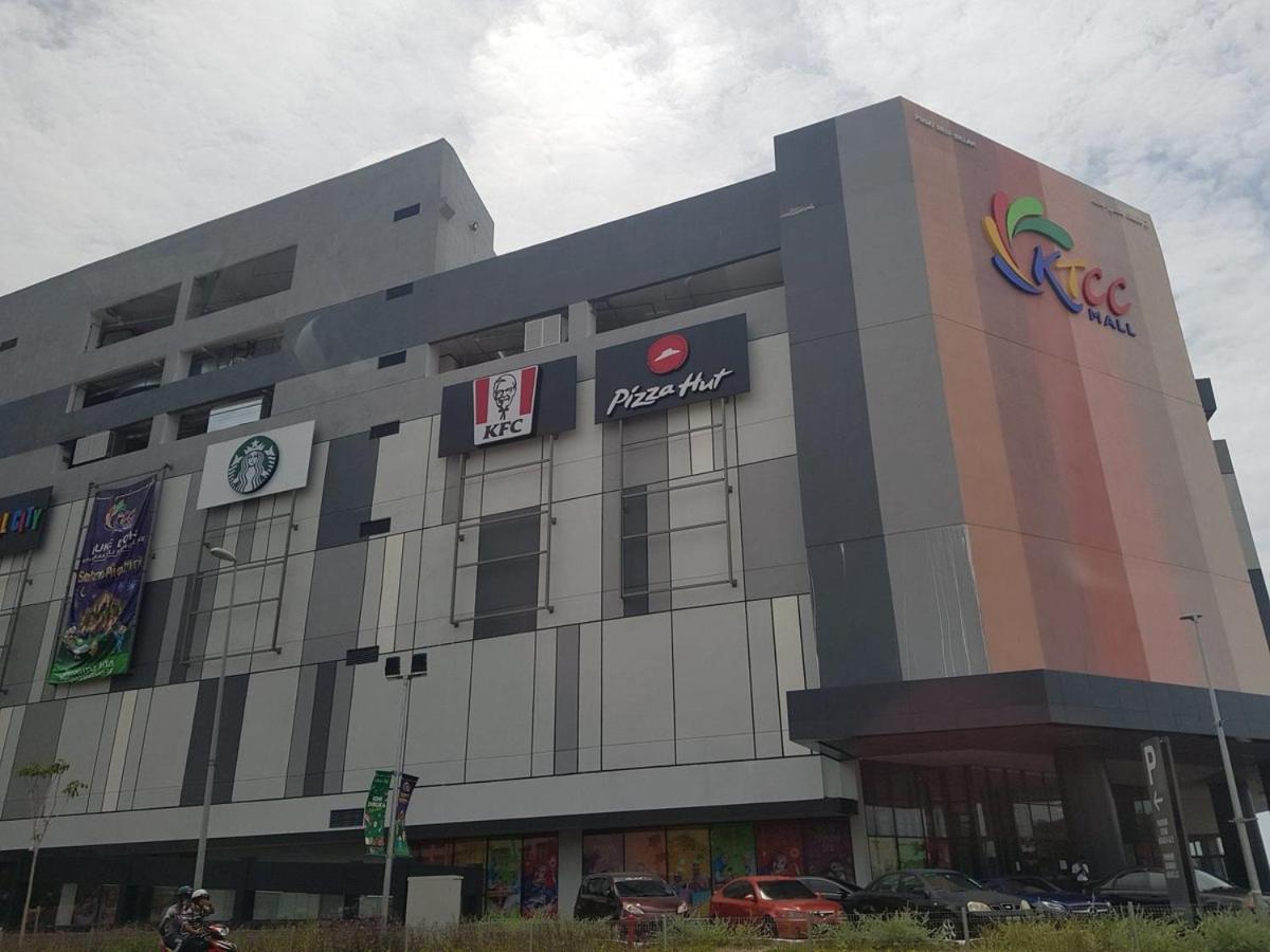 Homestay Camelia Kuala Terengganu - Anggerik House Luaran gambar