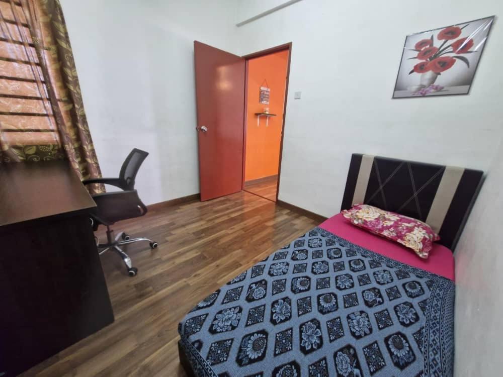 Homestay Camelia Kuala Terengganu - Anggerik House Luaran gambar